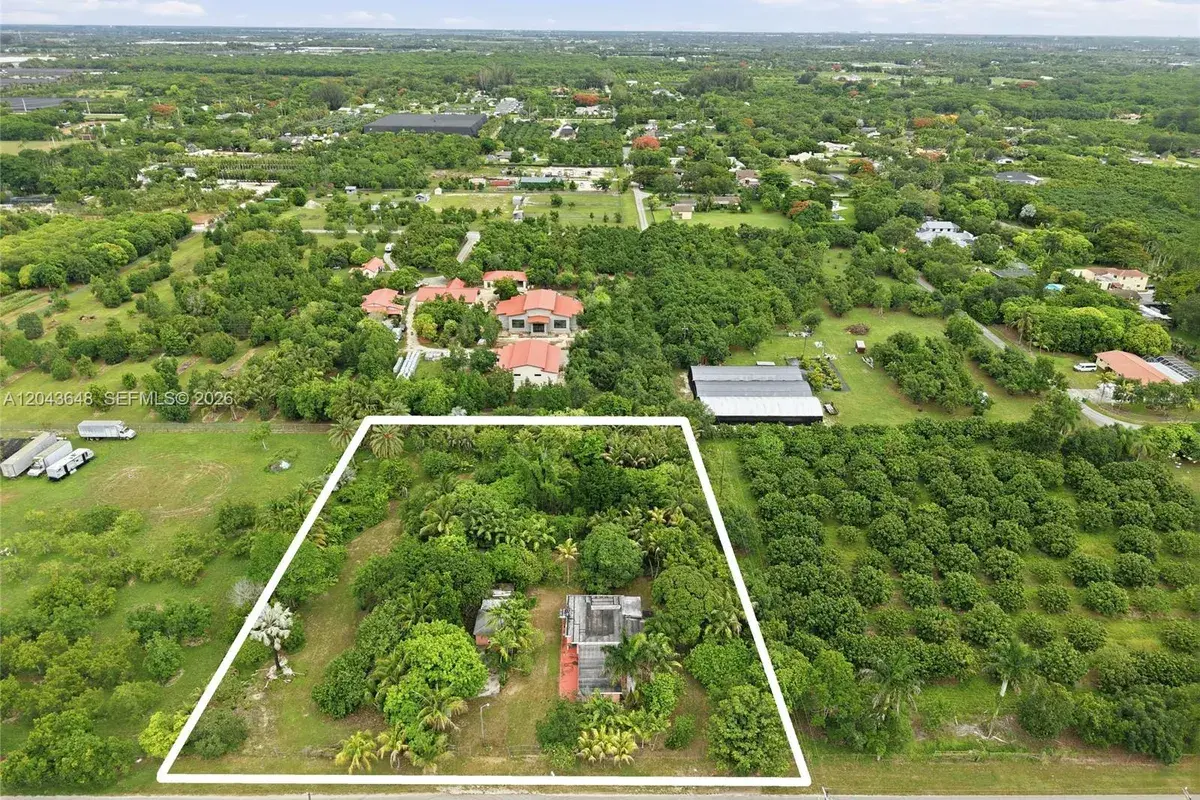 15401 SW 240th St, Homestead FL 33032