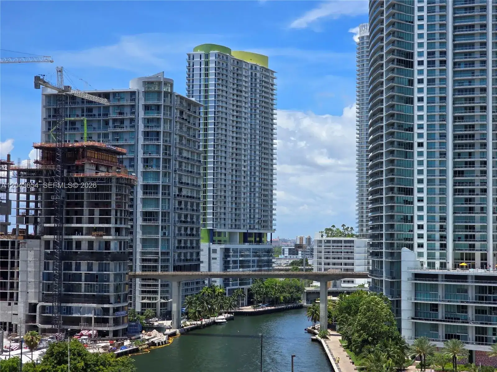 31 SE 5th # 1203, Miami FL 33131 photo 2