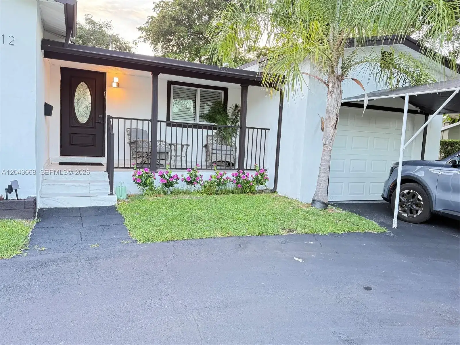 1912 N 42nd Ave, Hollywood FL 33021 photo 2