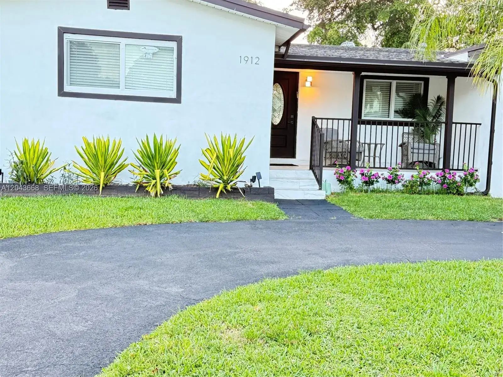1912 N 42nd Ave, Hollywood FL 33021 photo 4