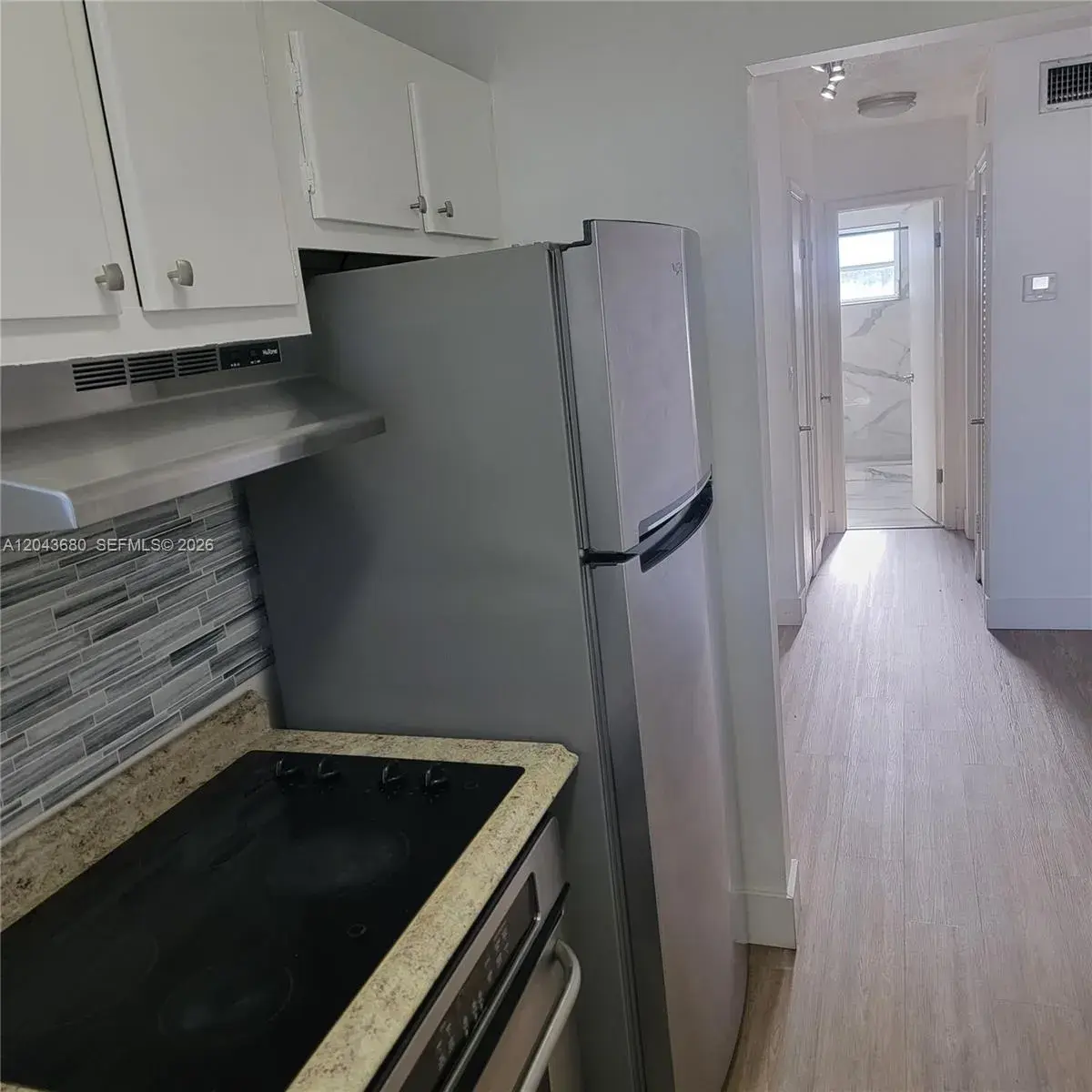 1700 Cleveland St # 203, Hollywood FL 33020