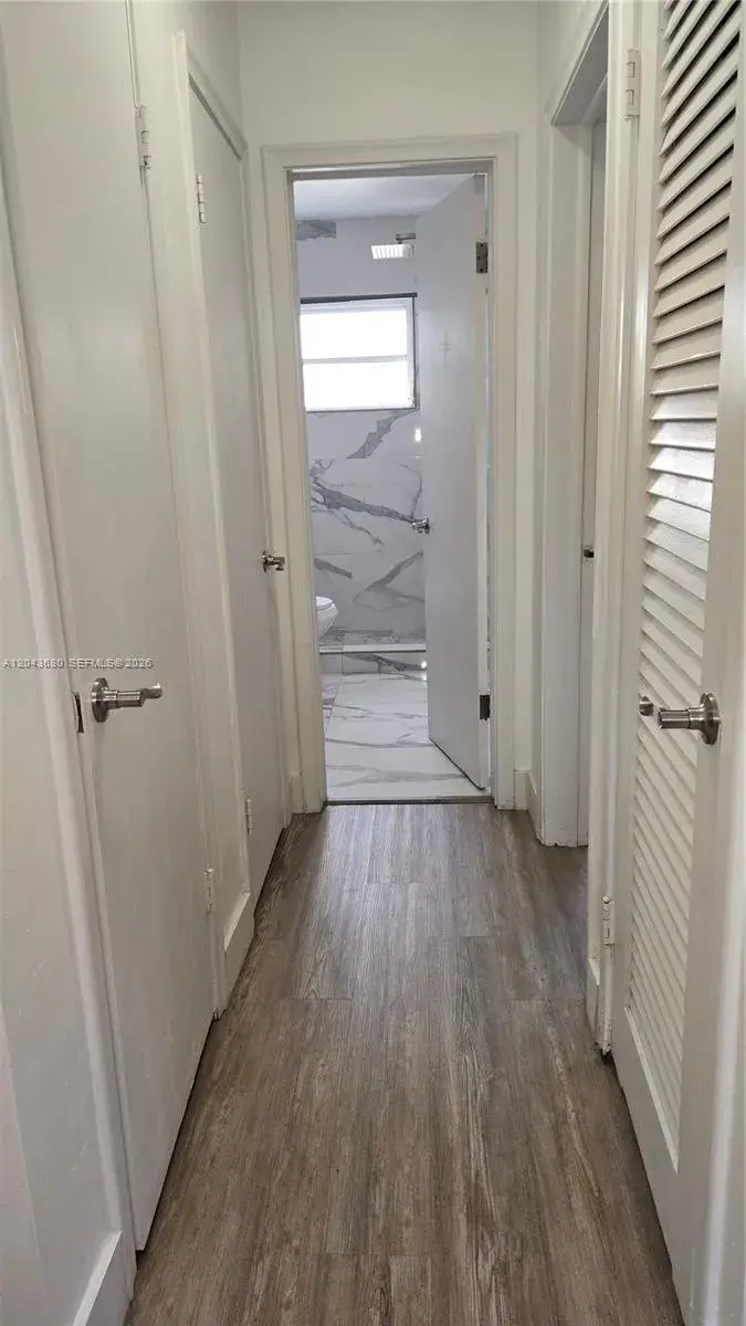 1700 Cleveland St # 203, Hollywood FL 33020