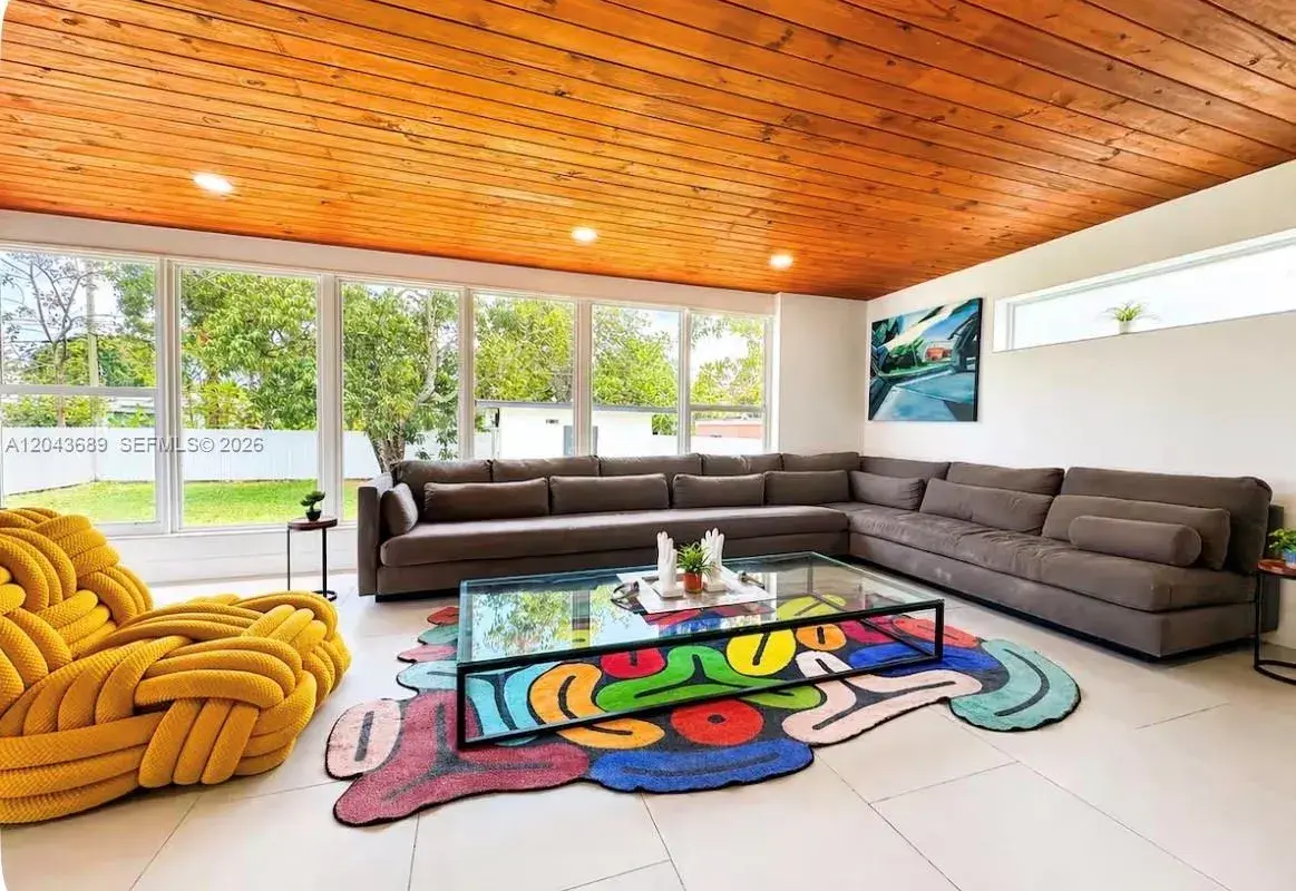 134 NE 117 st, Miami FL 33168