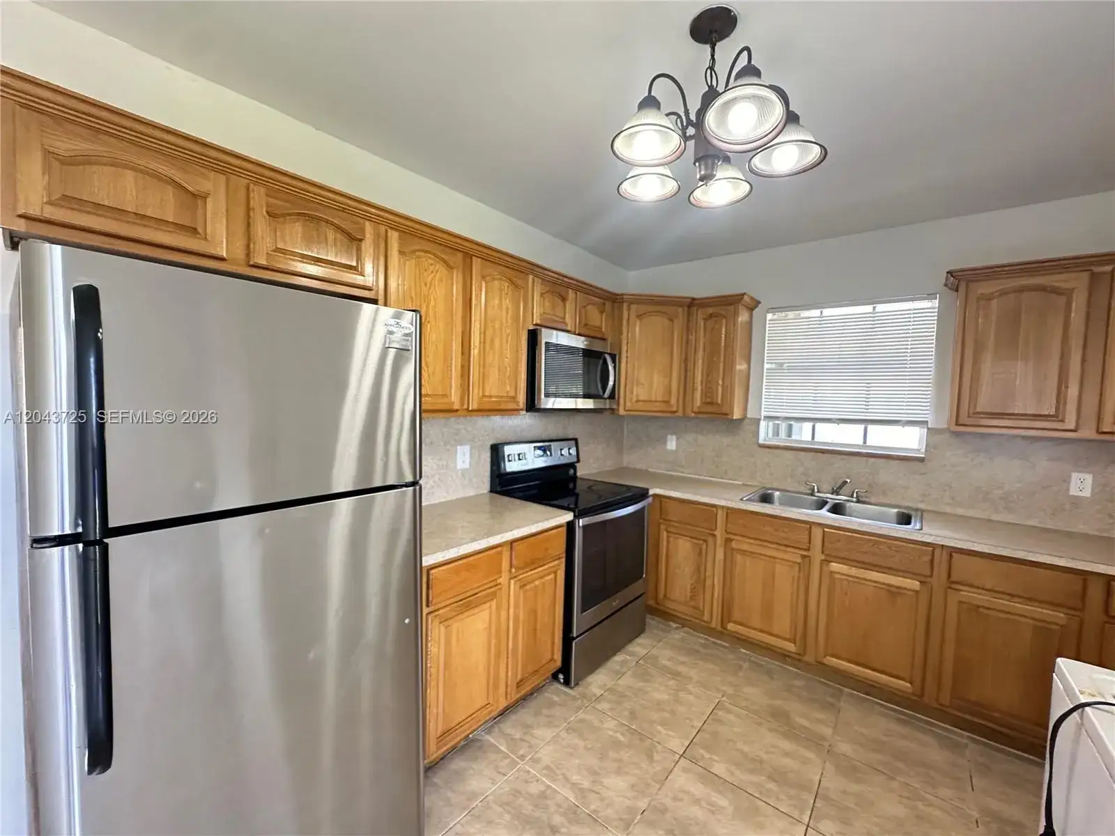 2235 Farragut St, Hollywood FL 33020 photo 5