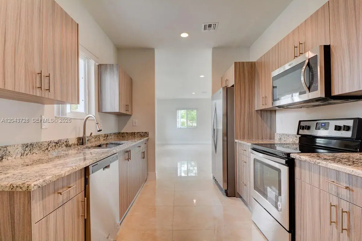 312 Phippen Waiters Rd, Dania Beach FL 33004