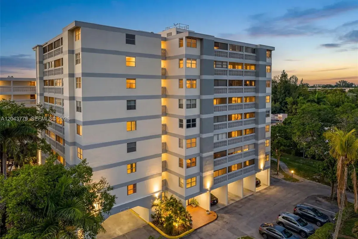3301 Spanish Moss Ter # 405, Lauderhill FL 33319