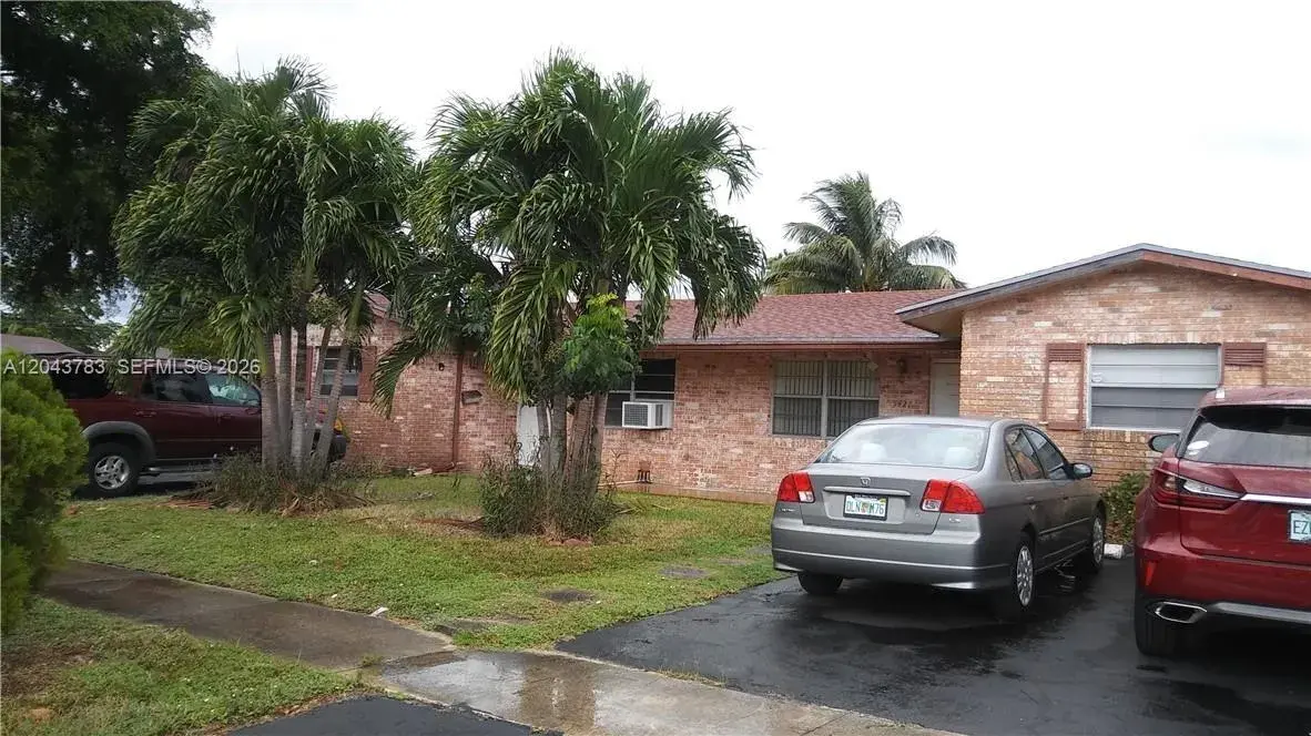 5425 NW 16th Ct # 0, Lauderhill FL 33313