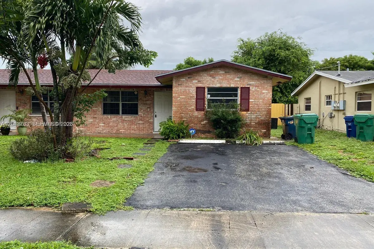 5425 NW 16th Ct # 0, Lauderhill FL 33313