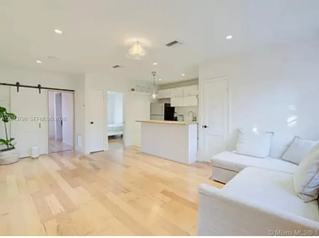 840 Michigan Ave # 7, Miami Beach FL 33139