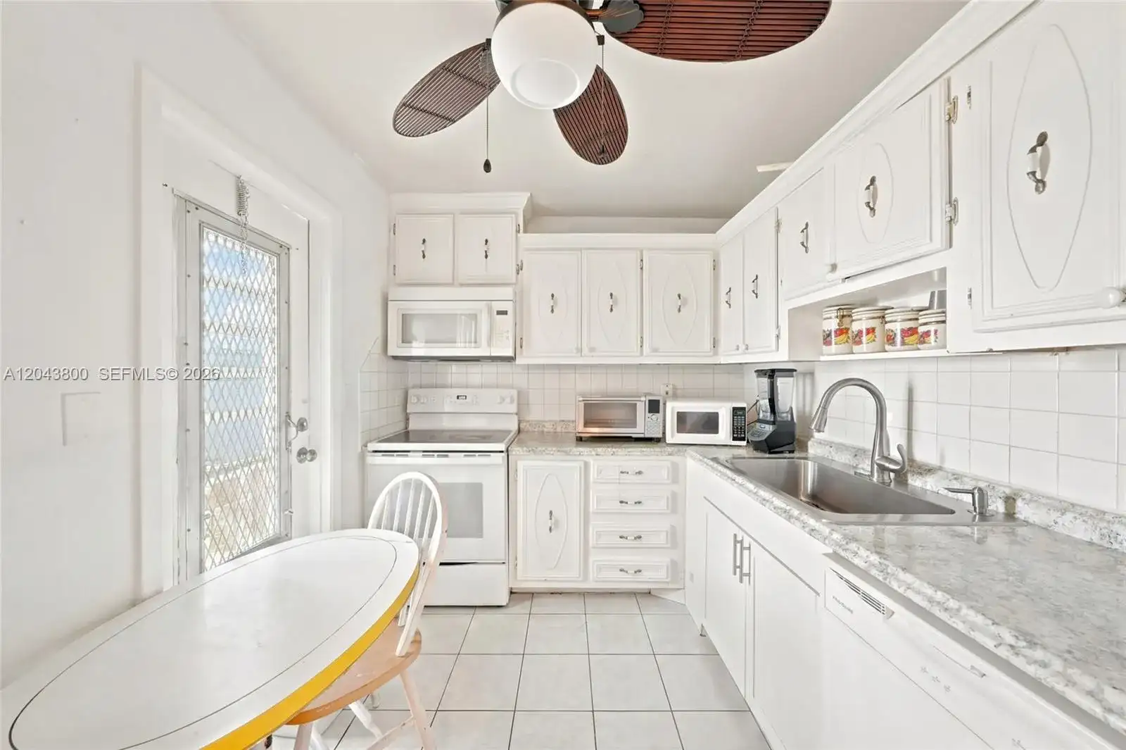 4141 NW 44th Ave # 321, Lauderdale Lakes FL 33319 photo 3