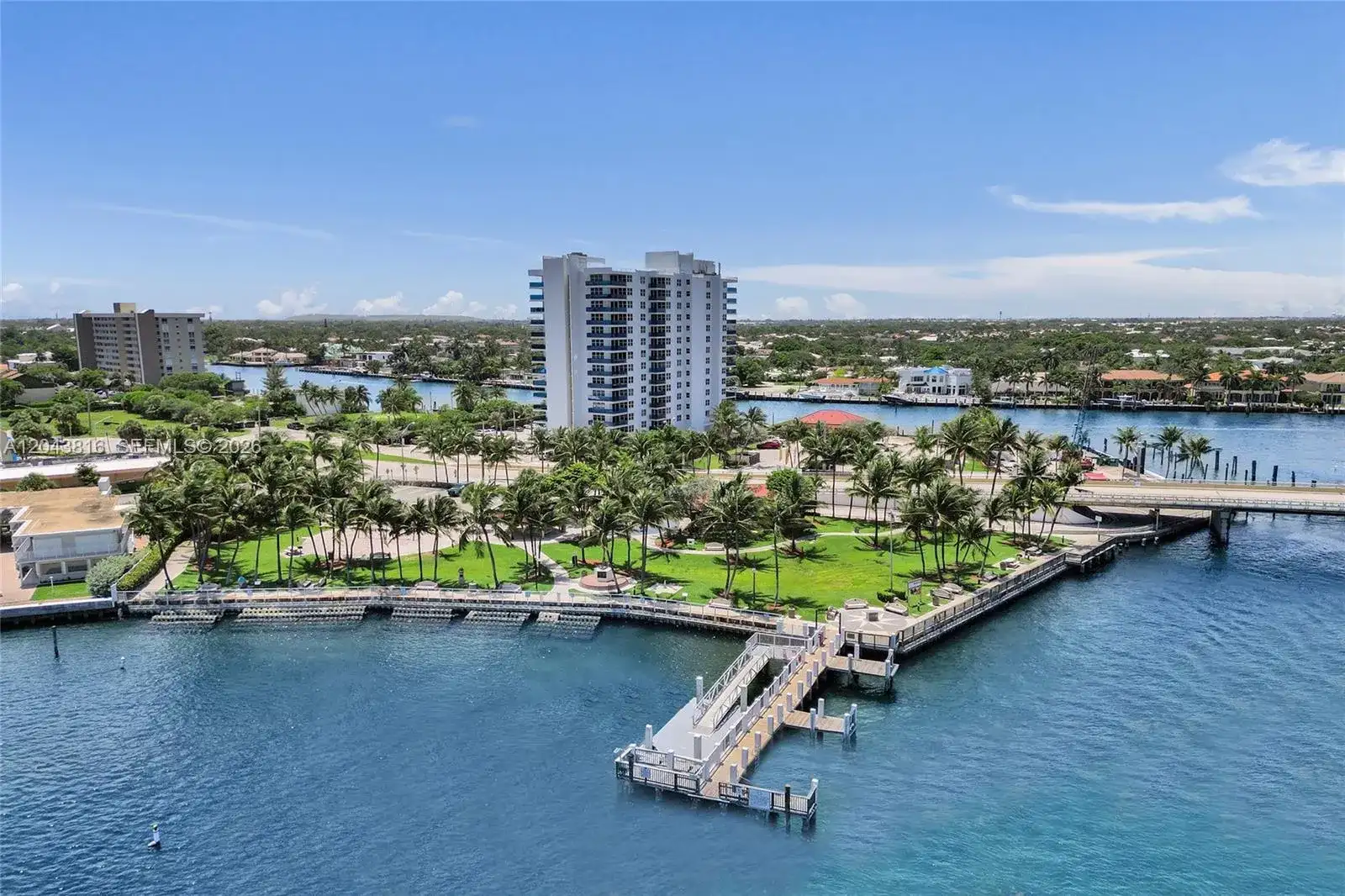 2639 N Riverside Dr # 206, Pompano Beach FL 33062 photo 2