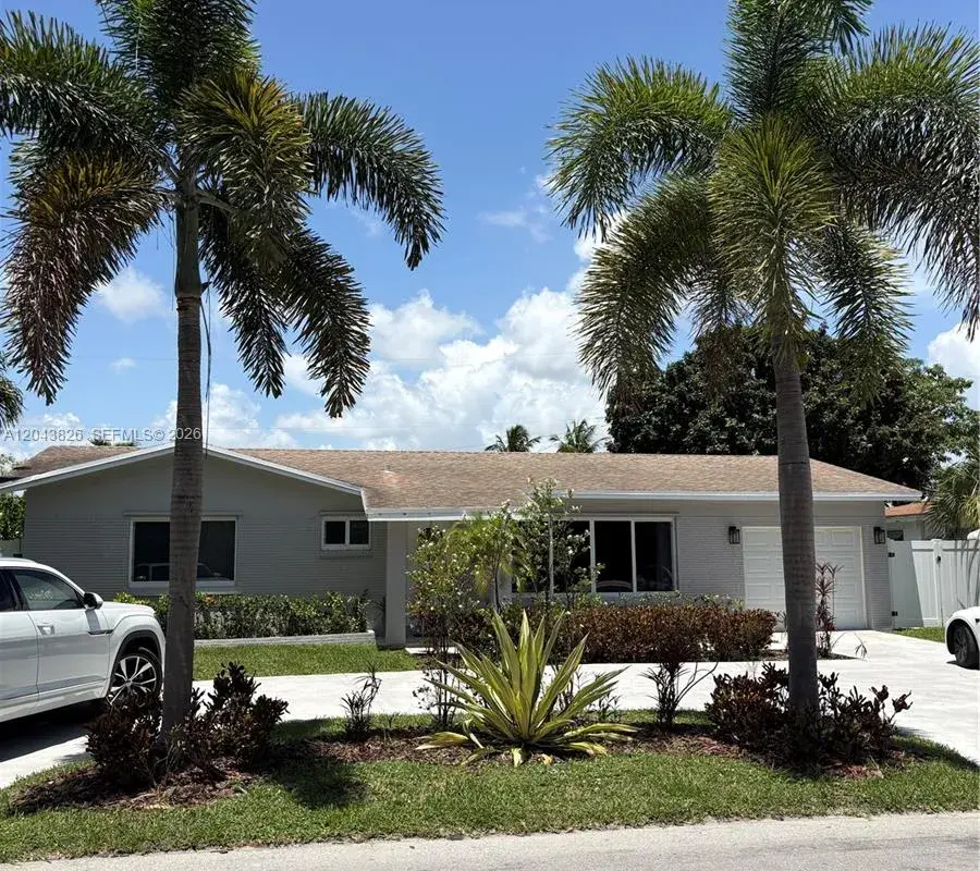 3397 NE 20th Ave, Oakland Park FL 33306