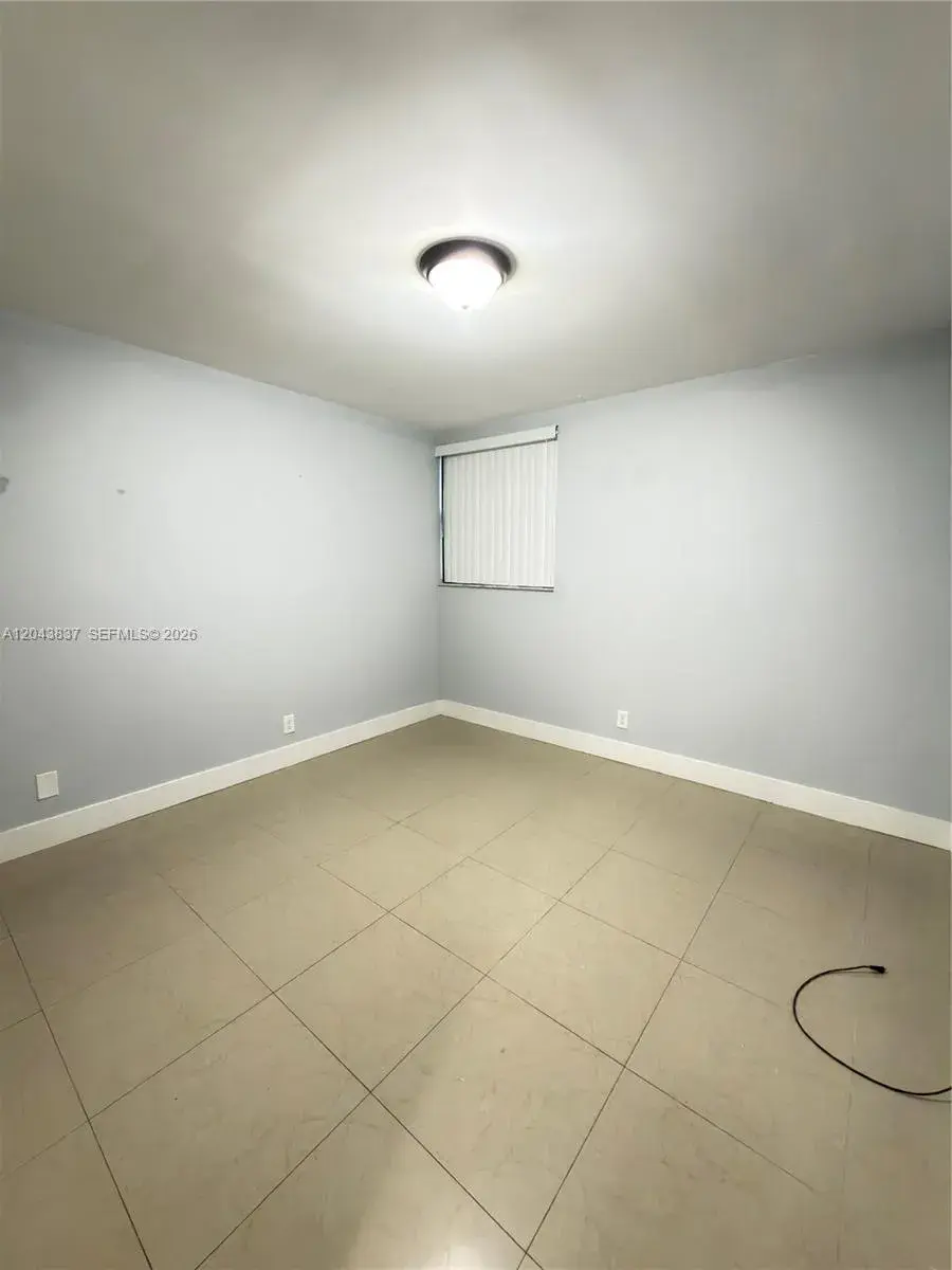 8441 Forest Hills Dr # 202, Coral Springs FL 33065