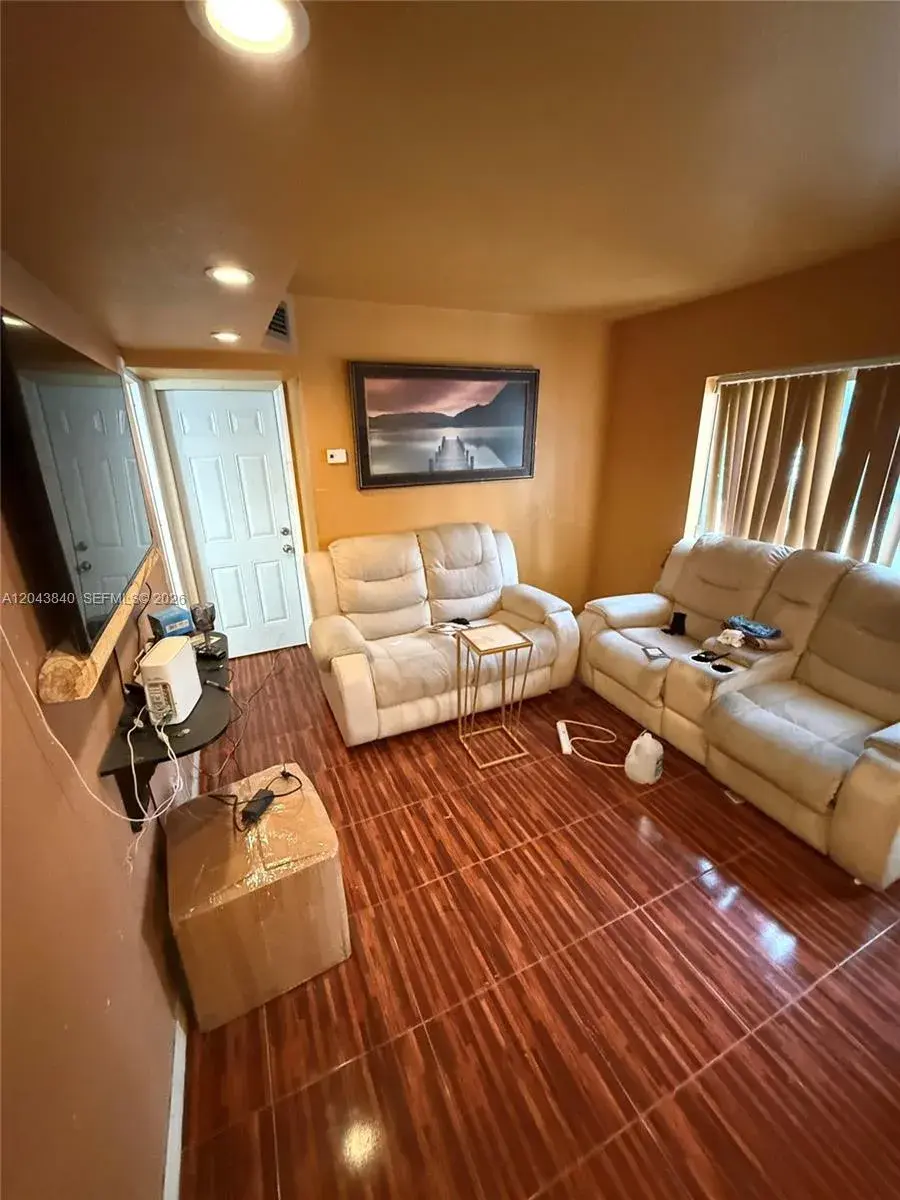 15505 Hayes Ln, Homestead FL 33033