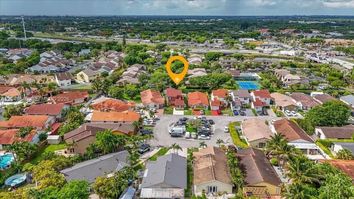 10528 SW 69th Ter, Miami FL 33173