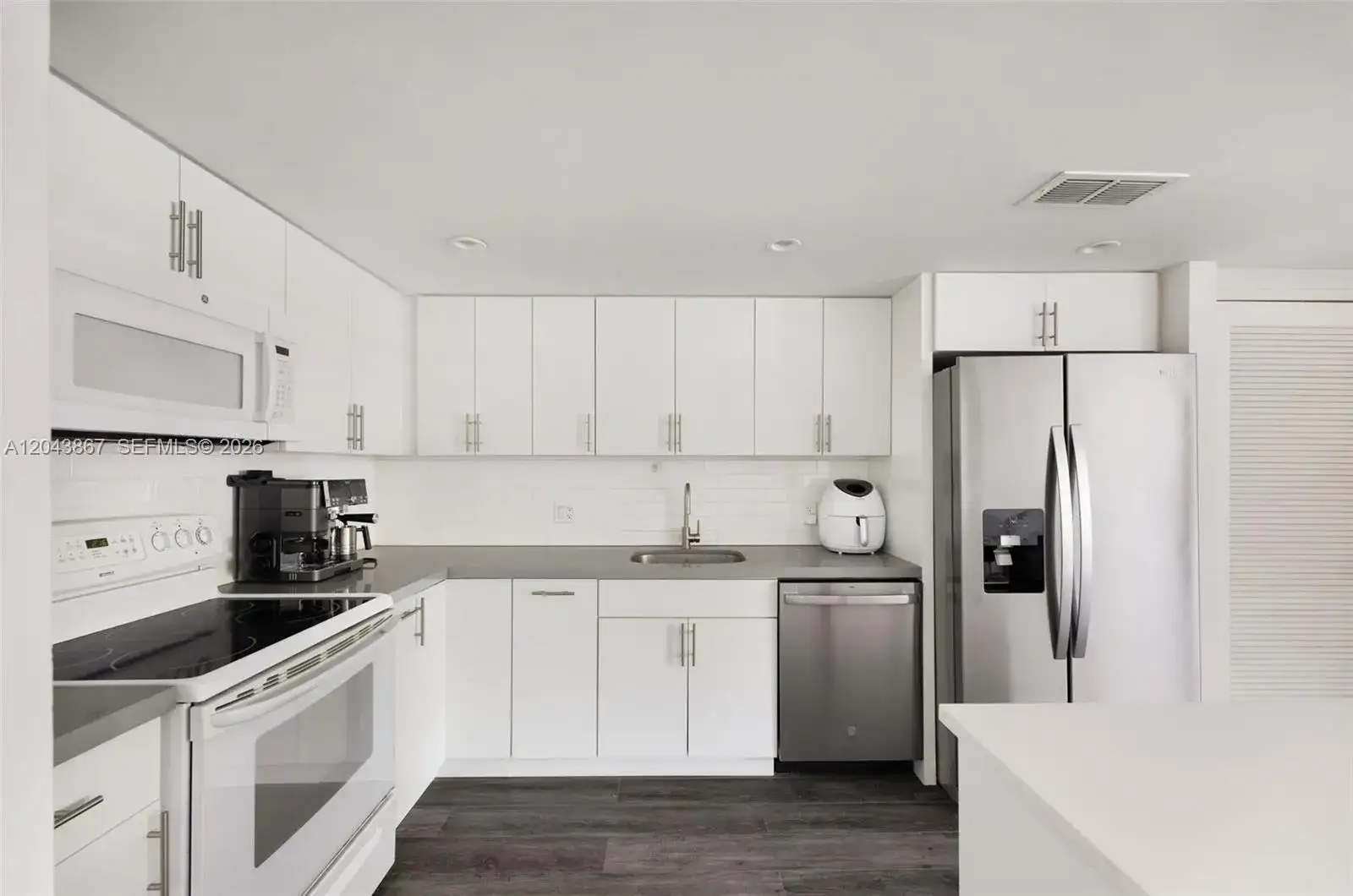 150 SE 25th Rd # 2J, Miami FL 33129 photo 5