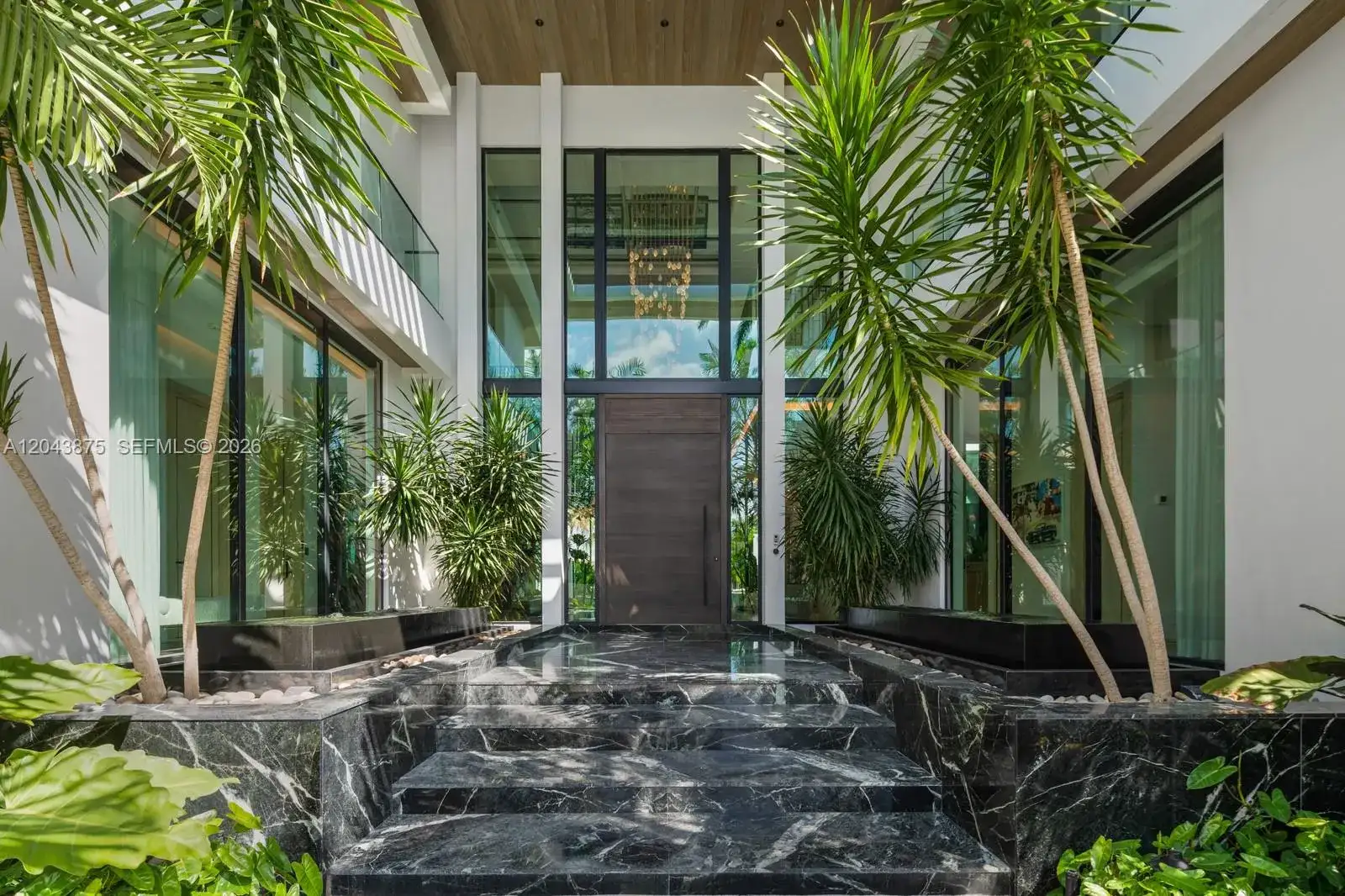 58 La Gorce Cir, Miami Beach FL 33141 photo 3