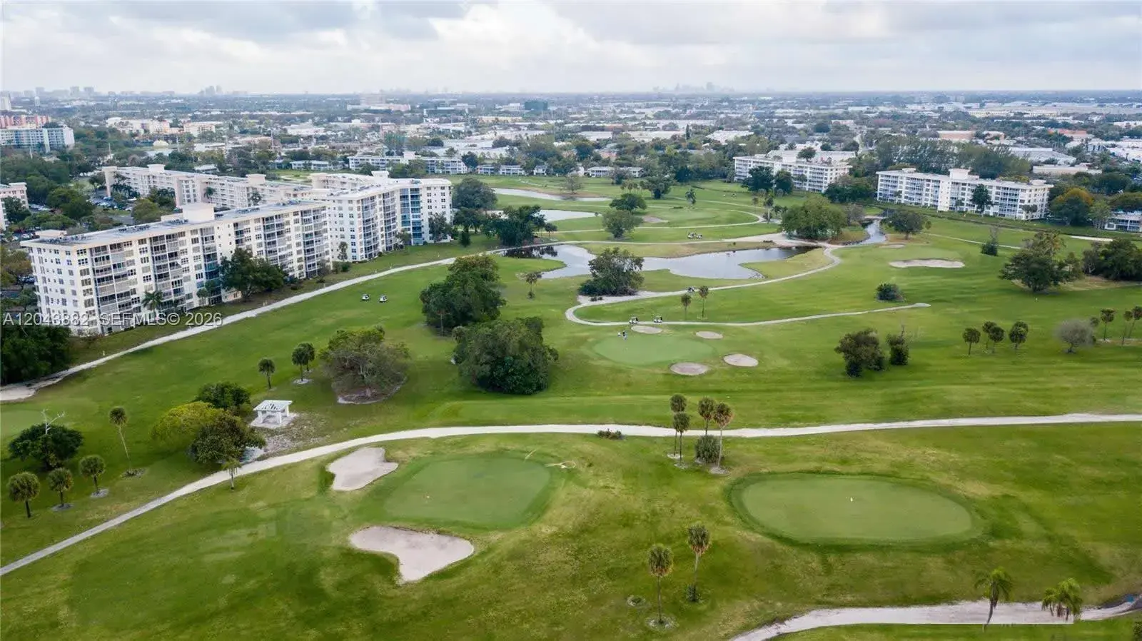 3200 N Palm Aire Dr # 305, Pompano Beach FL 33069