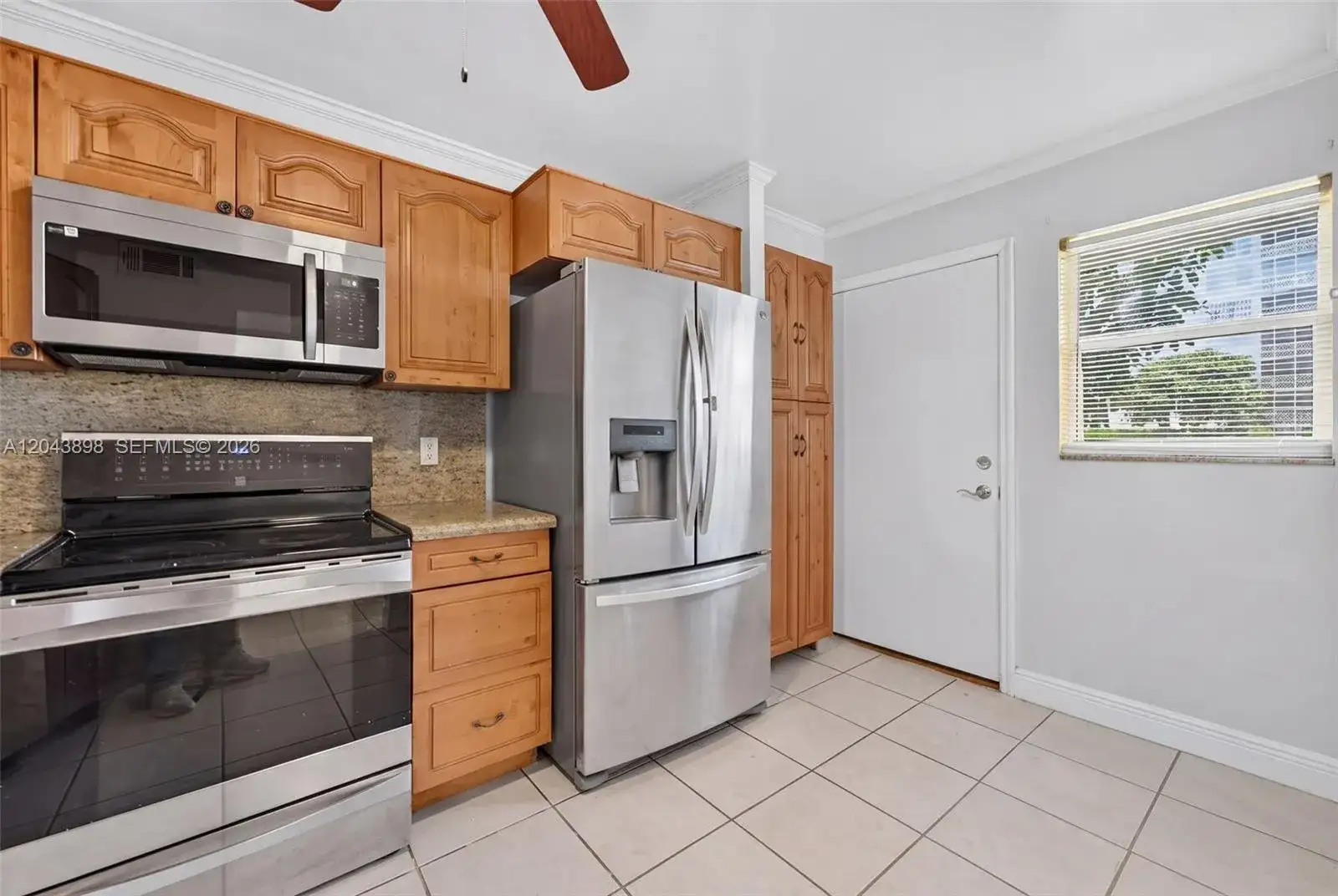 1780 NE 191st St # 2, North Miami Beach FL 33179 photo 3