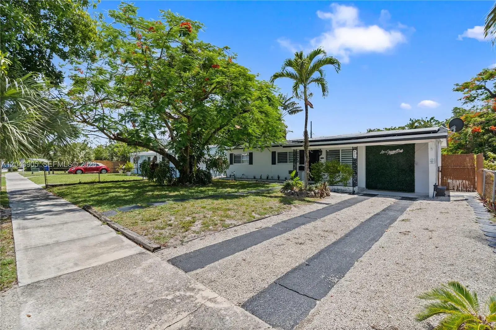 805 SW 22nd Ave, Fort Lauderdale FL 33312