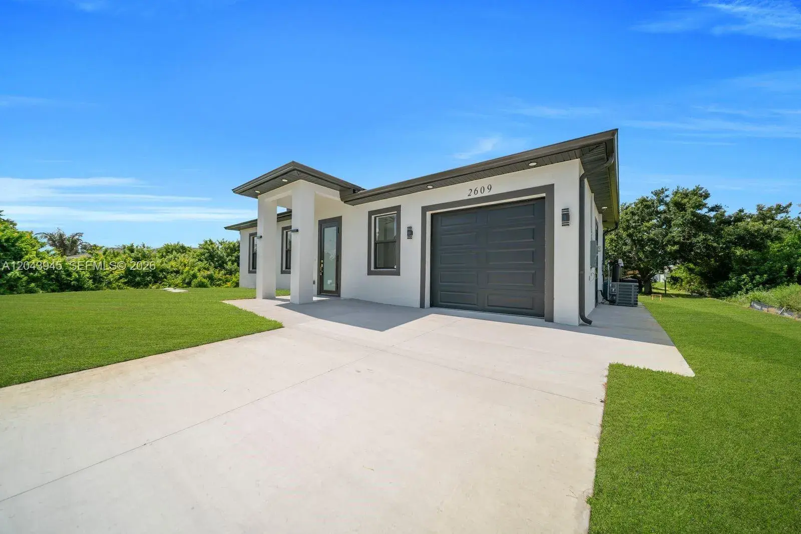2609 21st ST SW, Lehigh Acres FL 33976