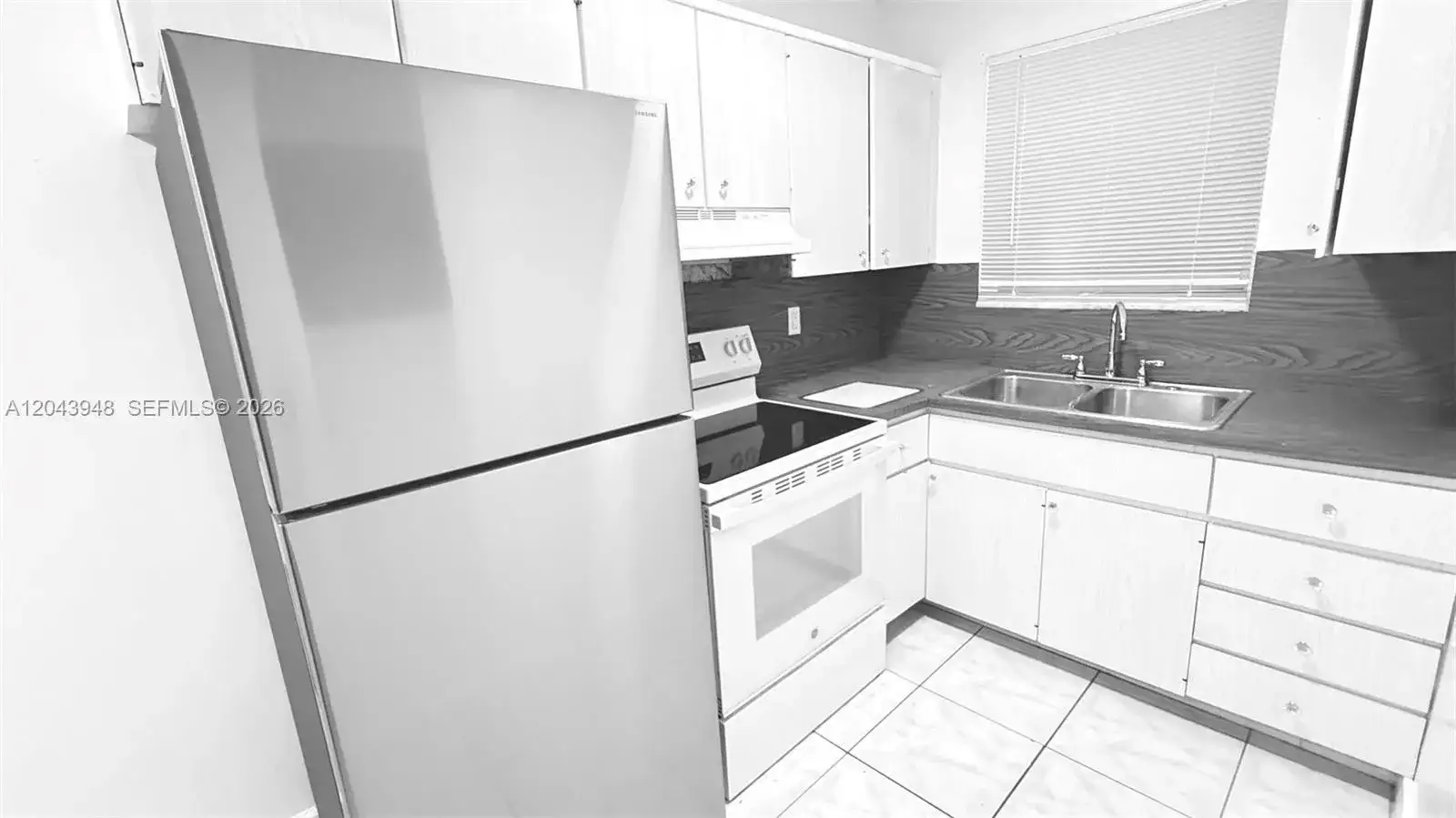 400 SE 9th Ct # 9, Hallandale Beach FL 33009 photo 4