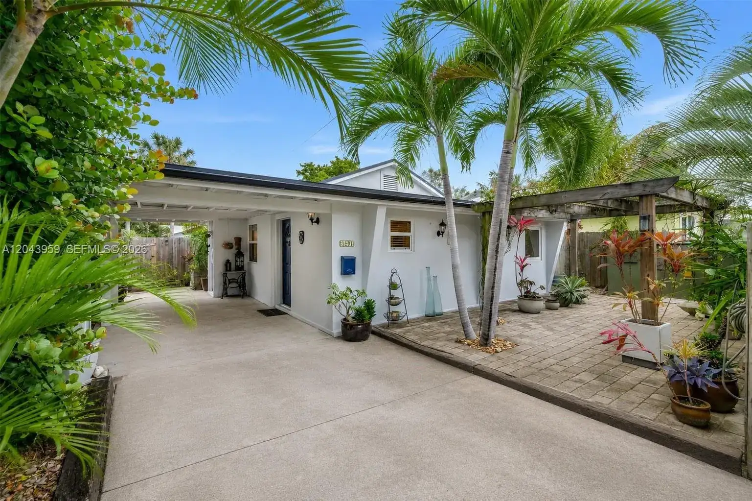 1401 NE 33rd St, Oakland Park FL 33334 photo 2