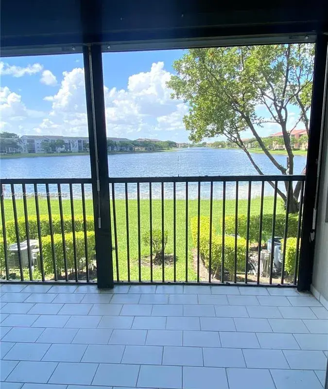13800 SW 5th Ct # 209M, Pembroke Pines FL 33027