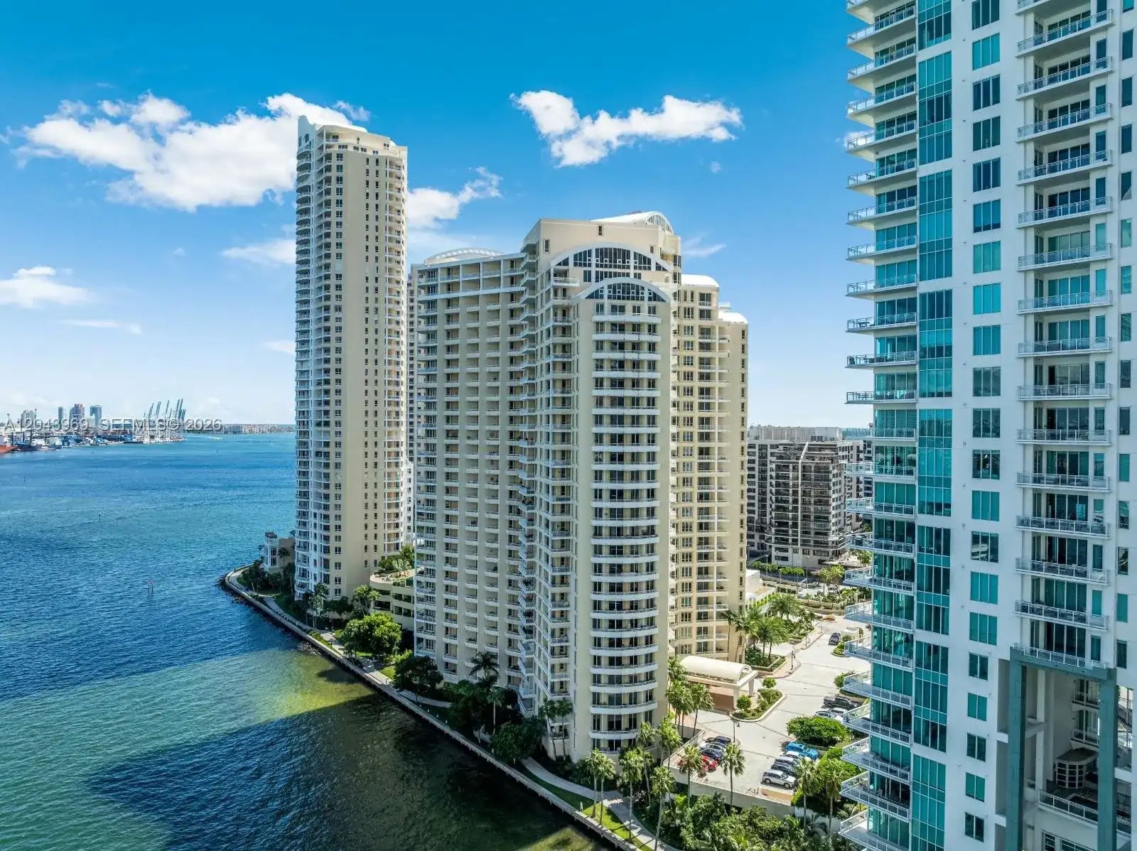 888 Brickell Key Dr # 2610, Miami FL 33131 photo 2
