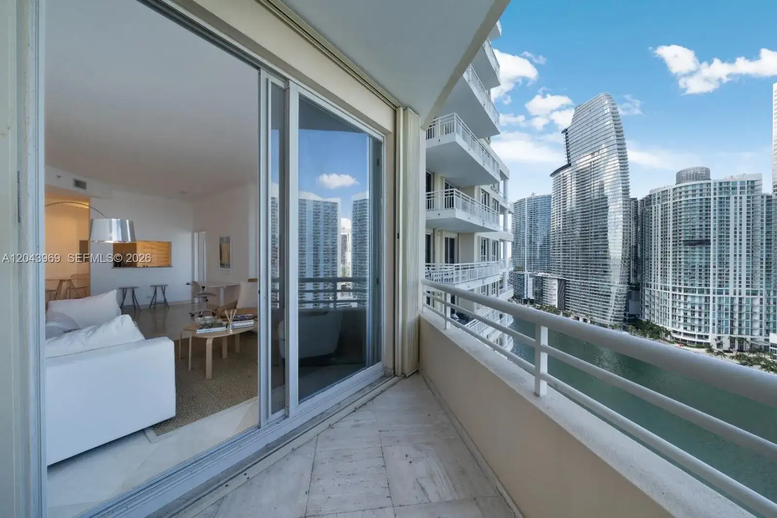 888 Brickell Key Dr # 2610, Miami FL 33131 photo 5