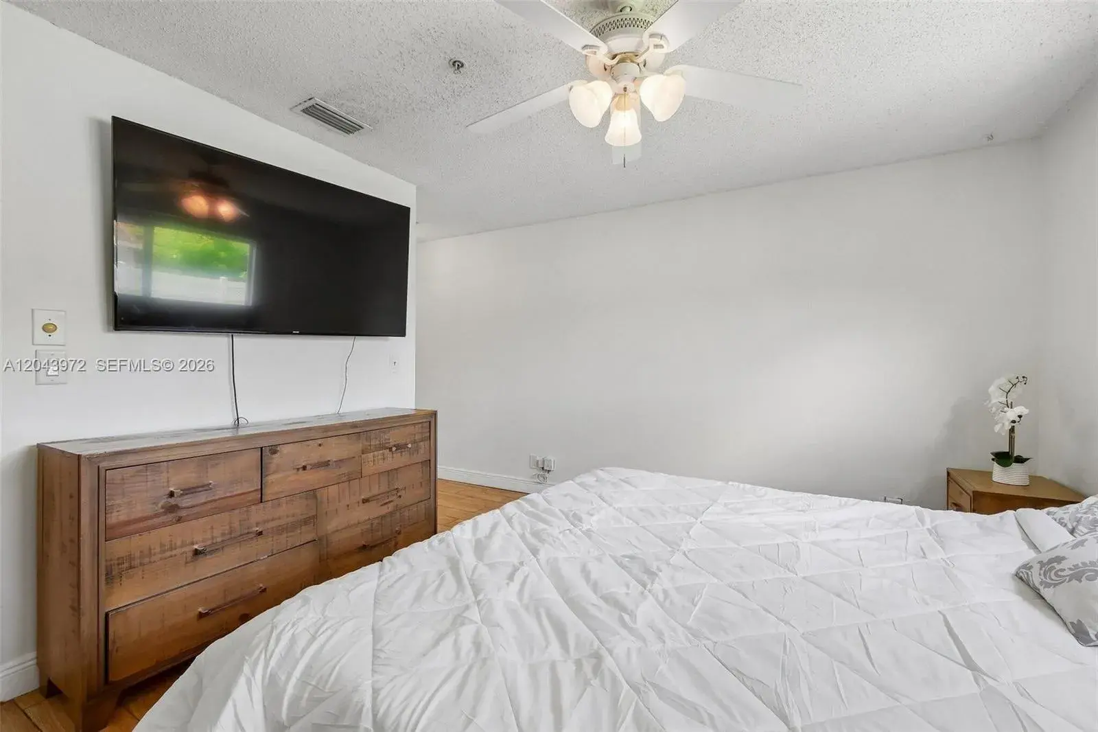 7506 NW 42nd St, Coral Springs FL 33065