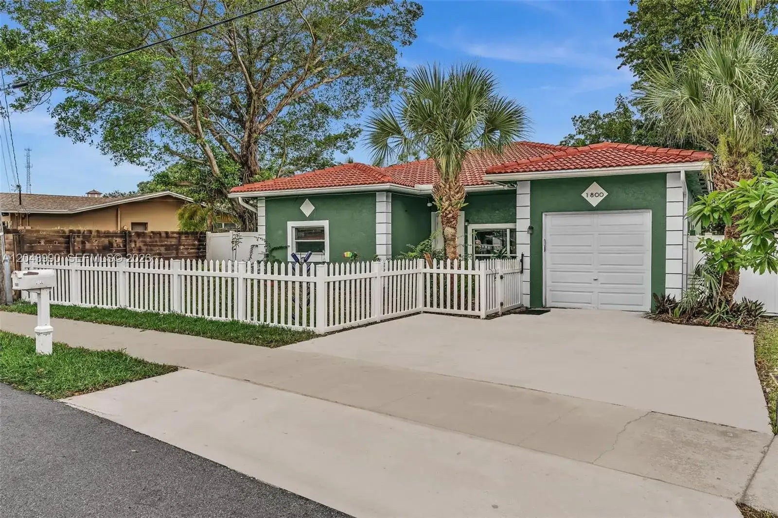 1800 NW 3rd Ct, Fort Lauderdale FL 33311 photo 2