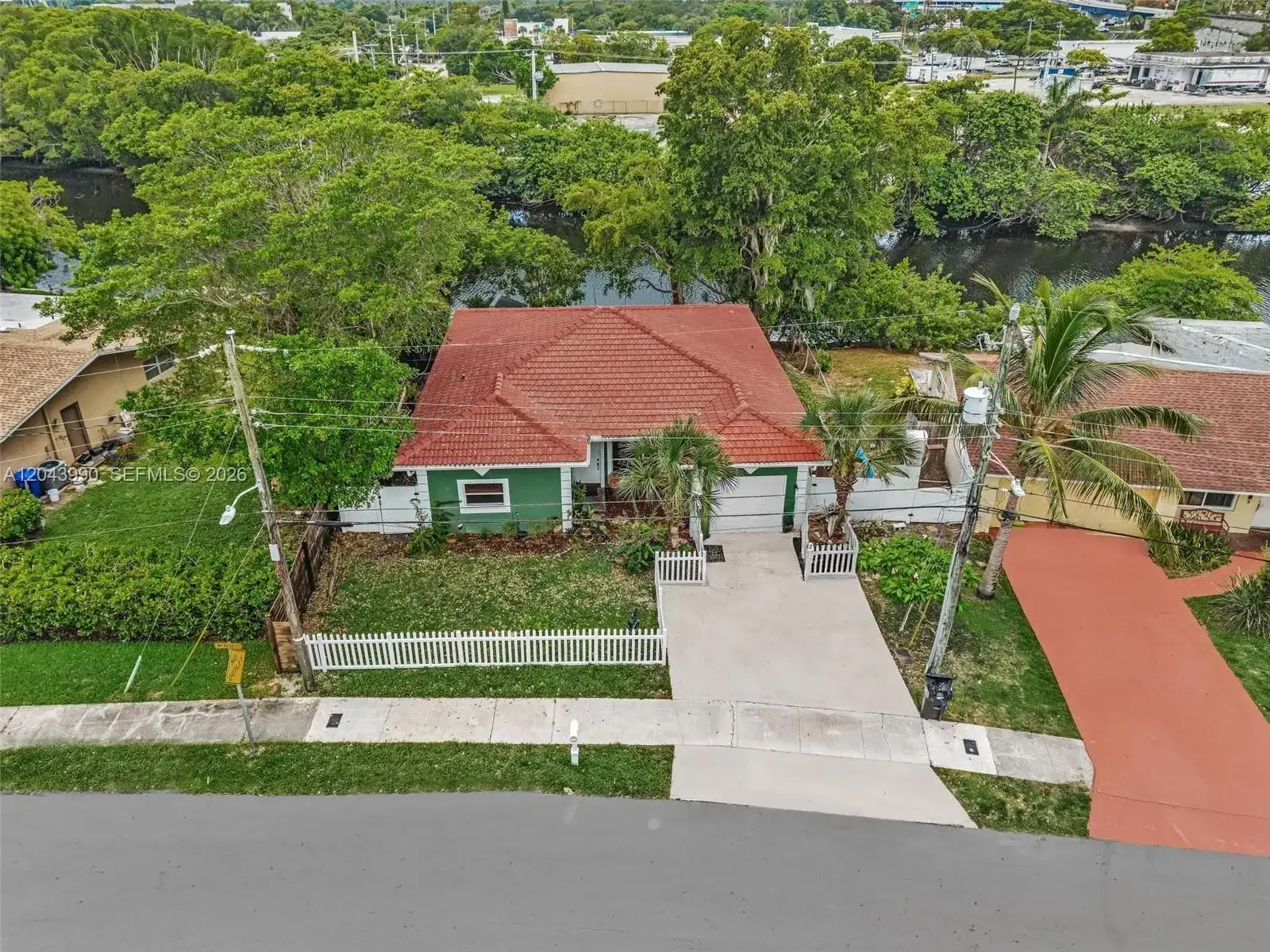 1800 NW 3rd Ct, Fort Lauderdale FL 33311 photo 3