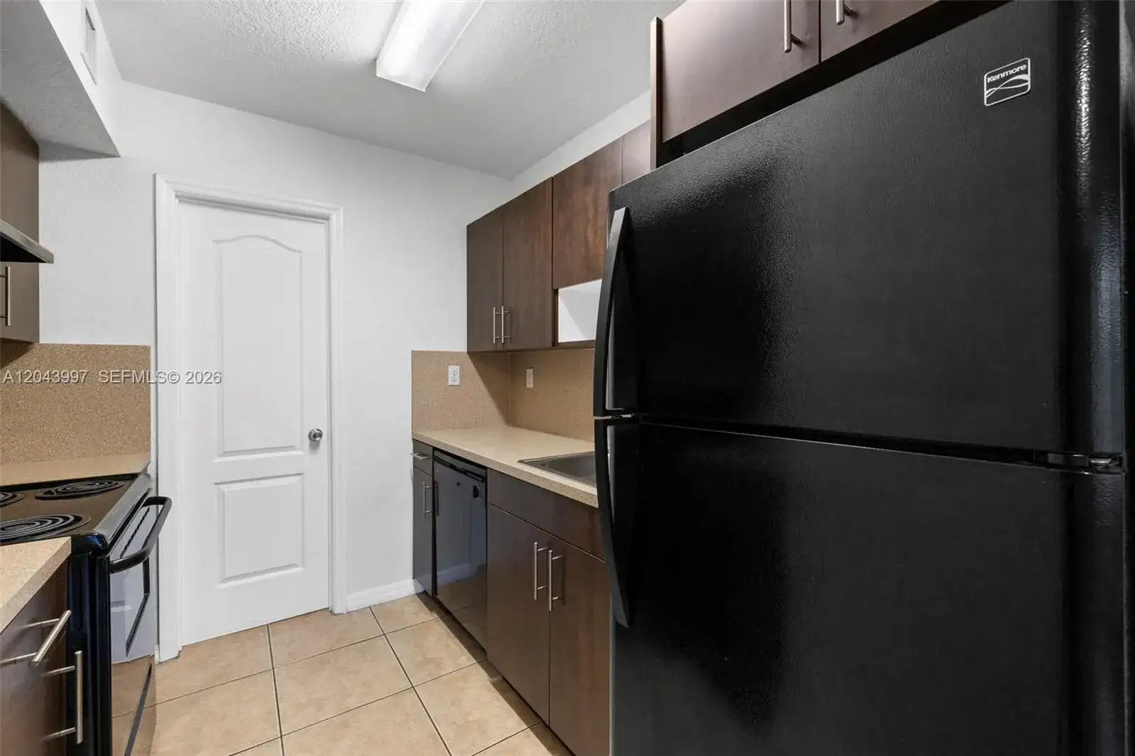 13 S Royal Poinciana Blvd # 14, Miami Springs FL 33166 photo 3