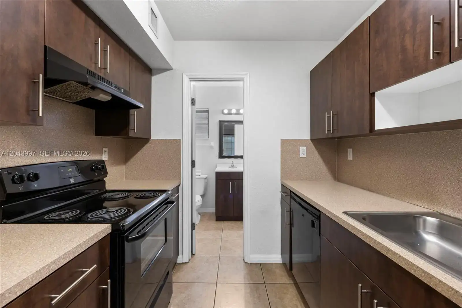 13 S Royal Poinciana Blvd # 14, Miami Springs FL 33166 photo 5