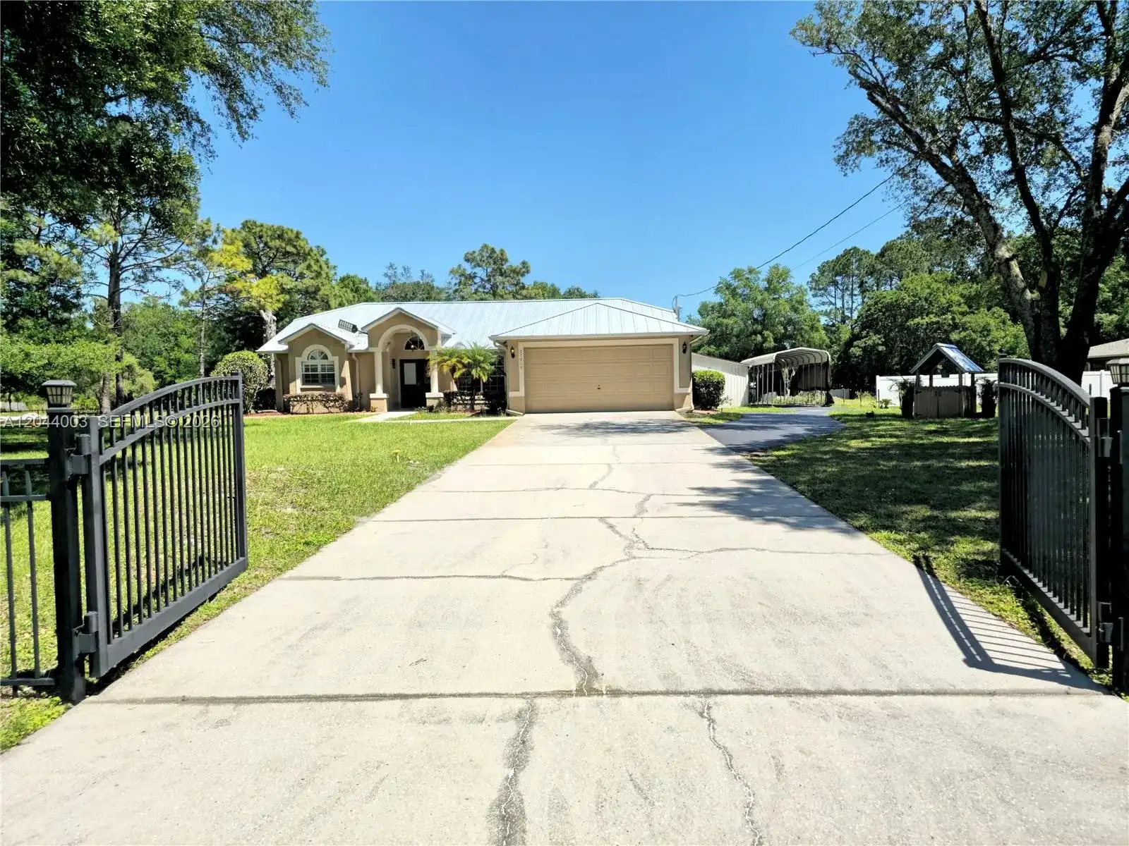 27015 Golden Meadow Drive, Other City - In The State Of Florida FL 33544