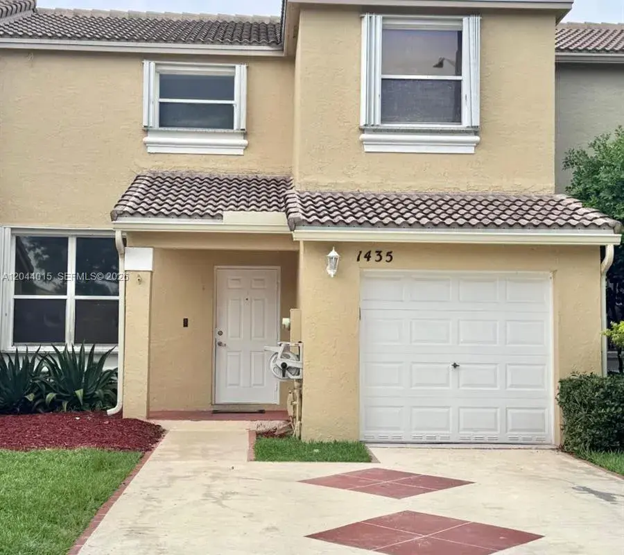 1435 NW 154th Ln, Pembroke Pines FL 33028