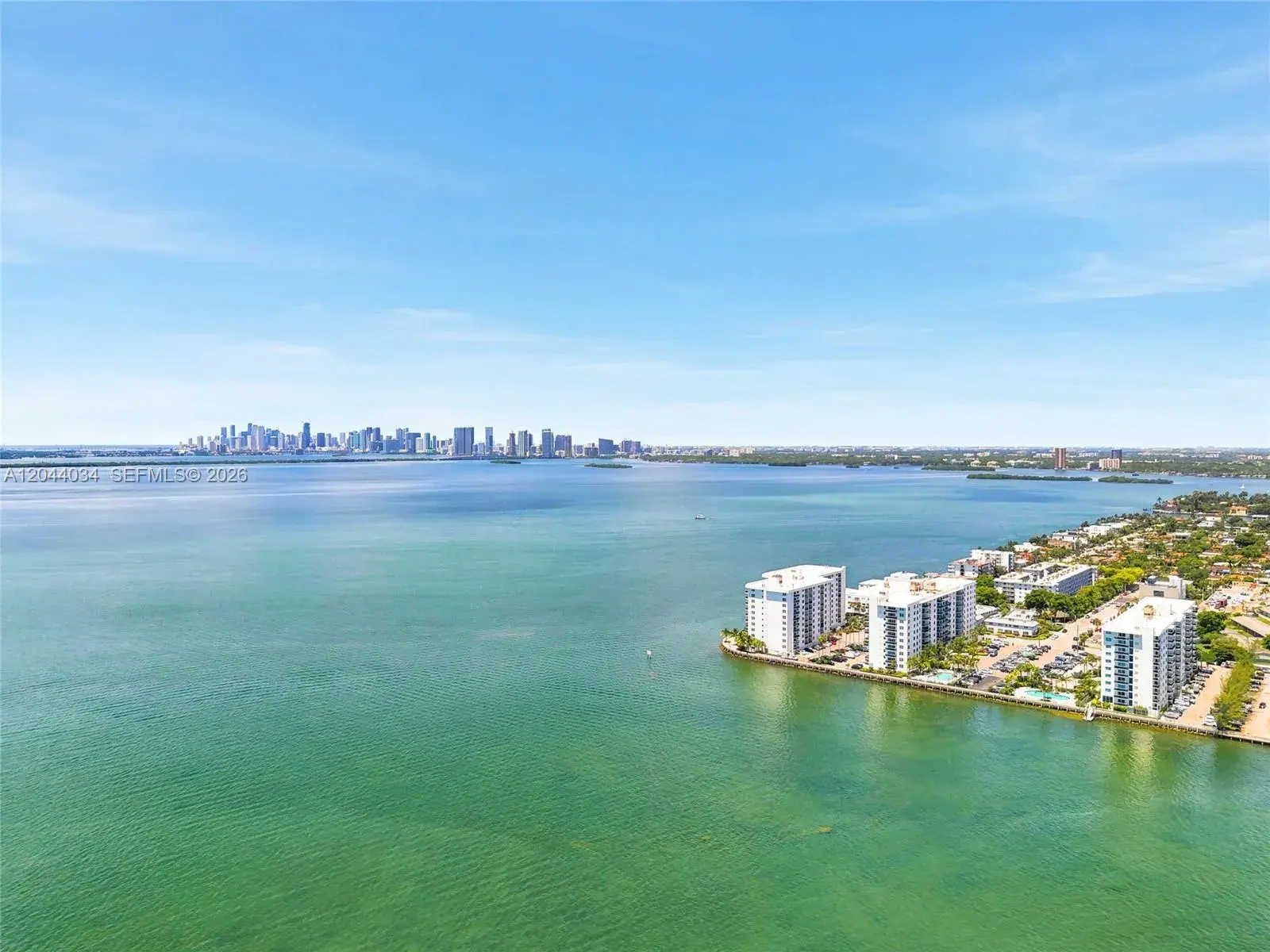 7501 E Treasure Dr # 2S, North Bay Village FL 33141