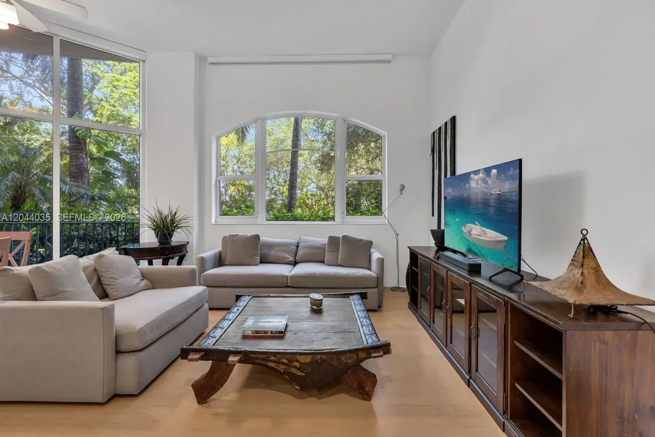 20000 E Country Club Dr # 108, Aventura FL 33180