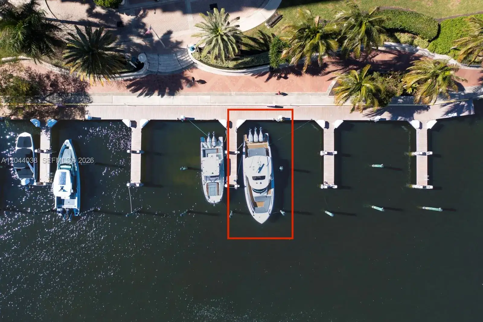 610 W Las Olas Blvd, Fort Lauderdale FL 33312 photo 2