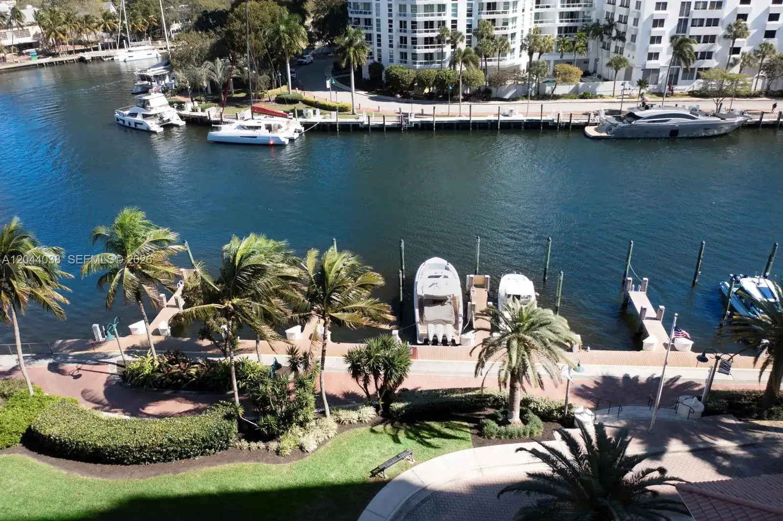 610 W Las Olas Blvd, Fort Lauderdale FL 33312 photo 3