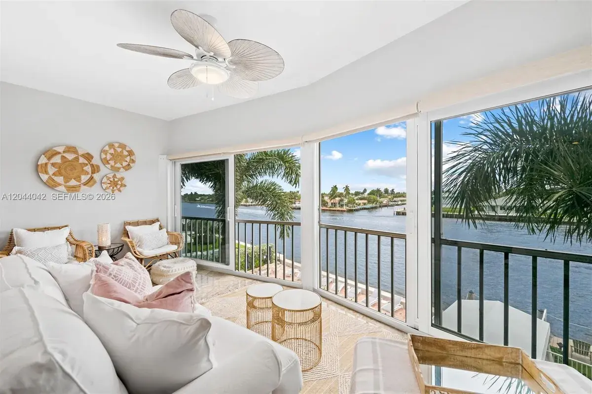 711 N Riverside Dr # 302, Pompano Beach FL 33062