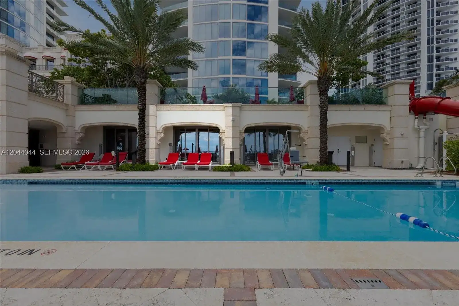 17975 Collins Ave, Sunny Isles Beach FL 33160 photo 2