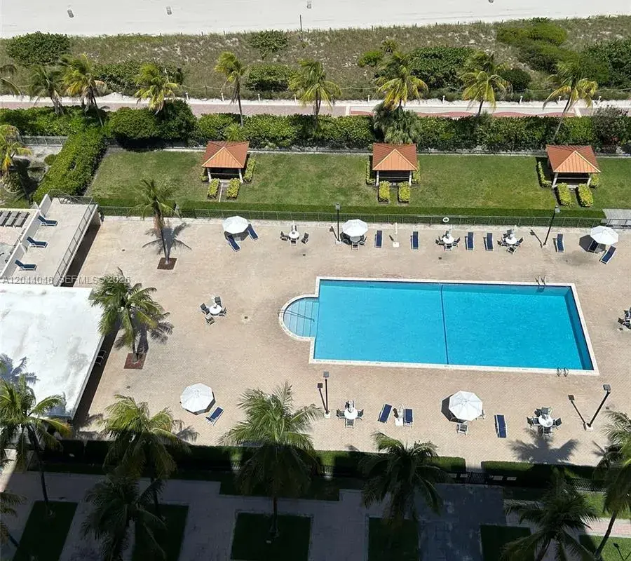 2625 Collins Ave # 1805, Miami Beach FL 33140