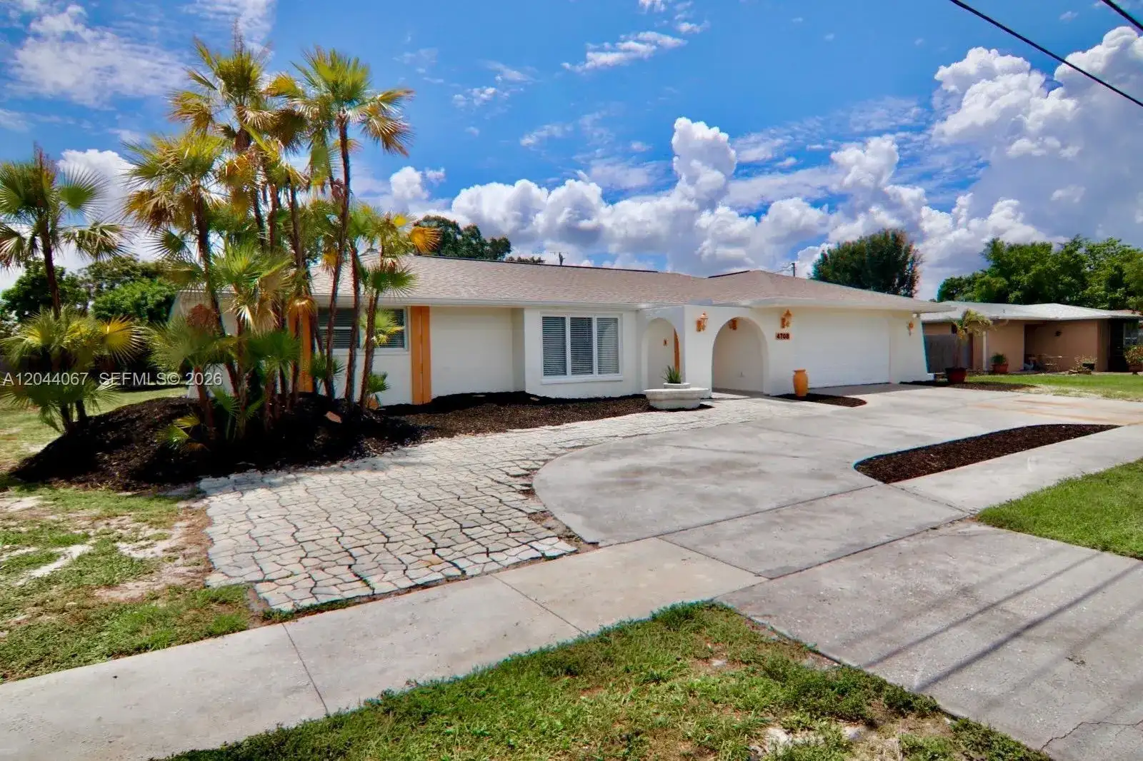 4708 Orange Grove BLVD, North Fort Myers FL 33903 photo 4
