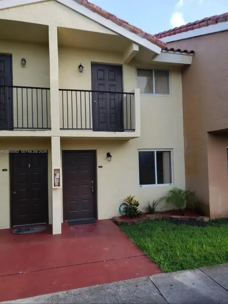550 NW 82nd Ct # 383, Miami FL 33126