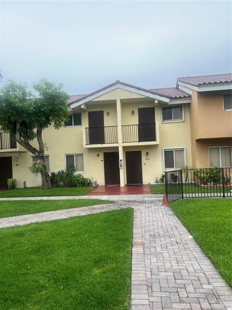 550 NW 82nd Ct # 383, Miami FL 33126