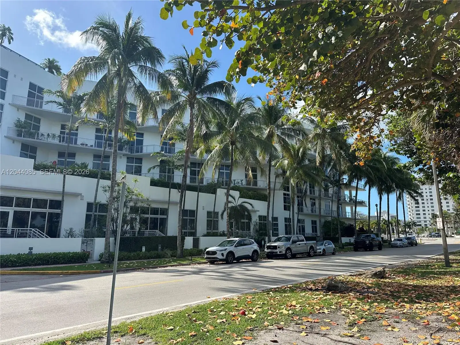 2001 Meridian Ave # 309, Miami Beach FL 33139 photo 5