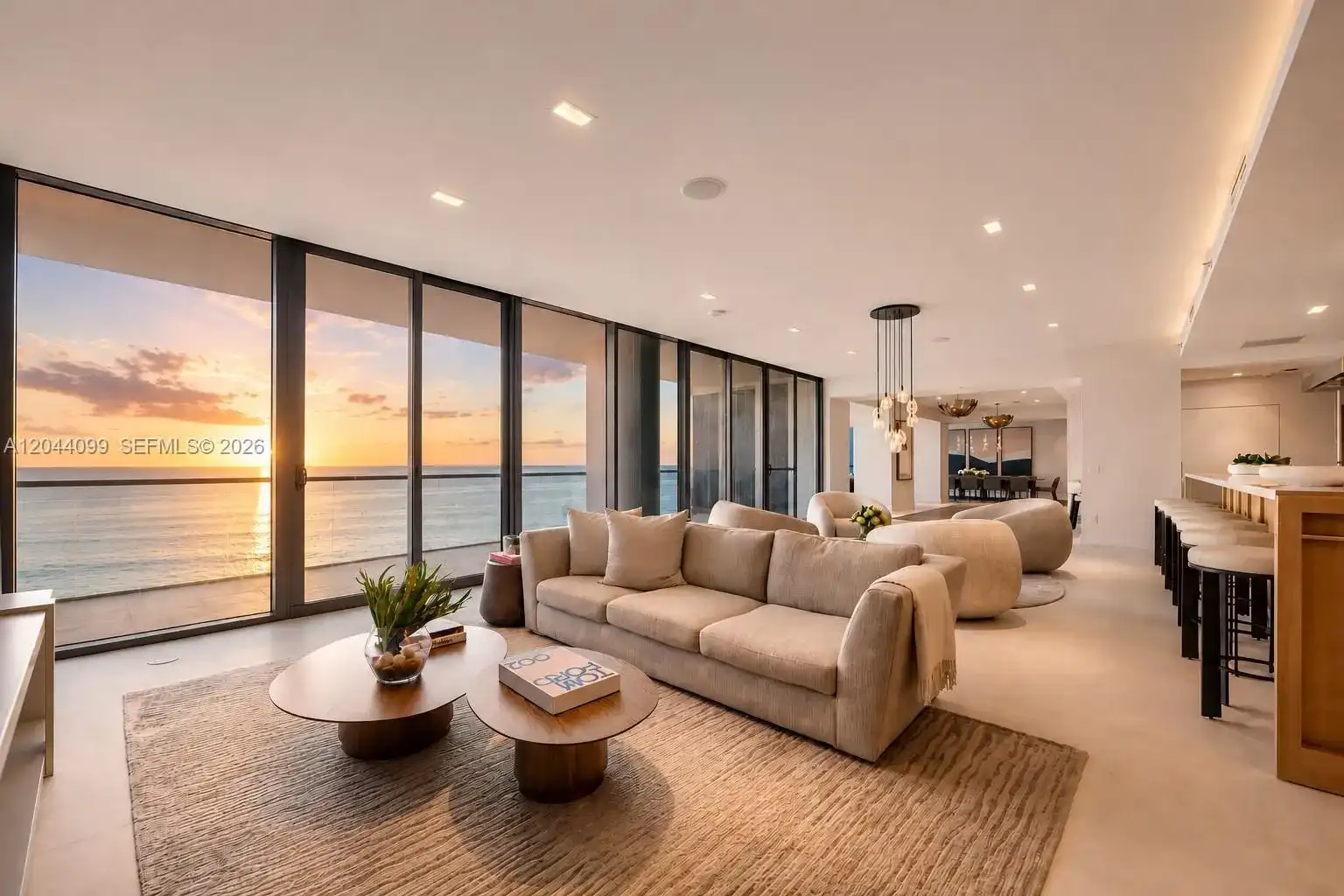 5959 Collins Ave, Miami Beach FL 33140