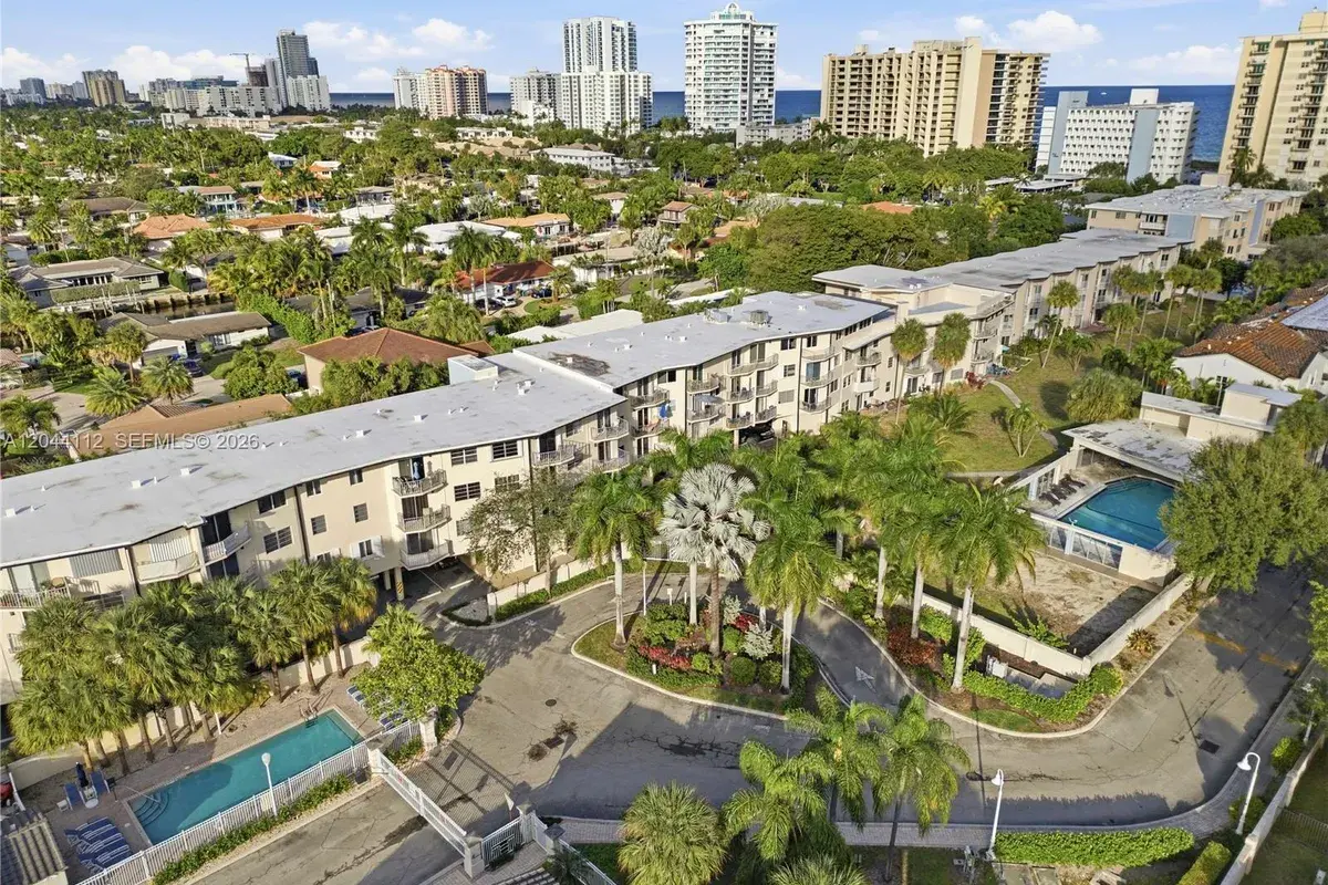 1967 S Ocean Blvd # C, Lauderdale By The Sea FL 33062